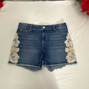 Jordache short.